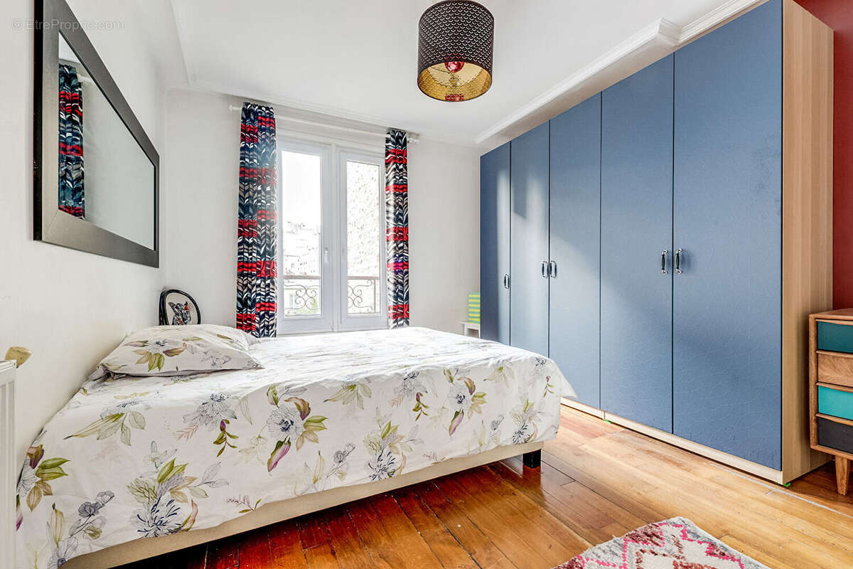 Appartement à PARIS-12E