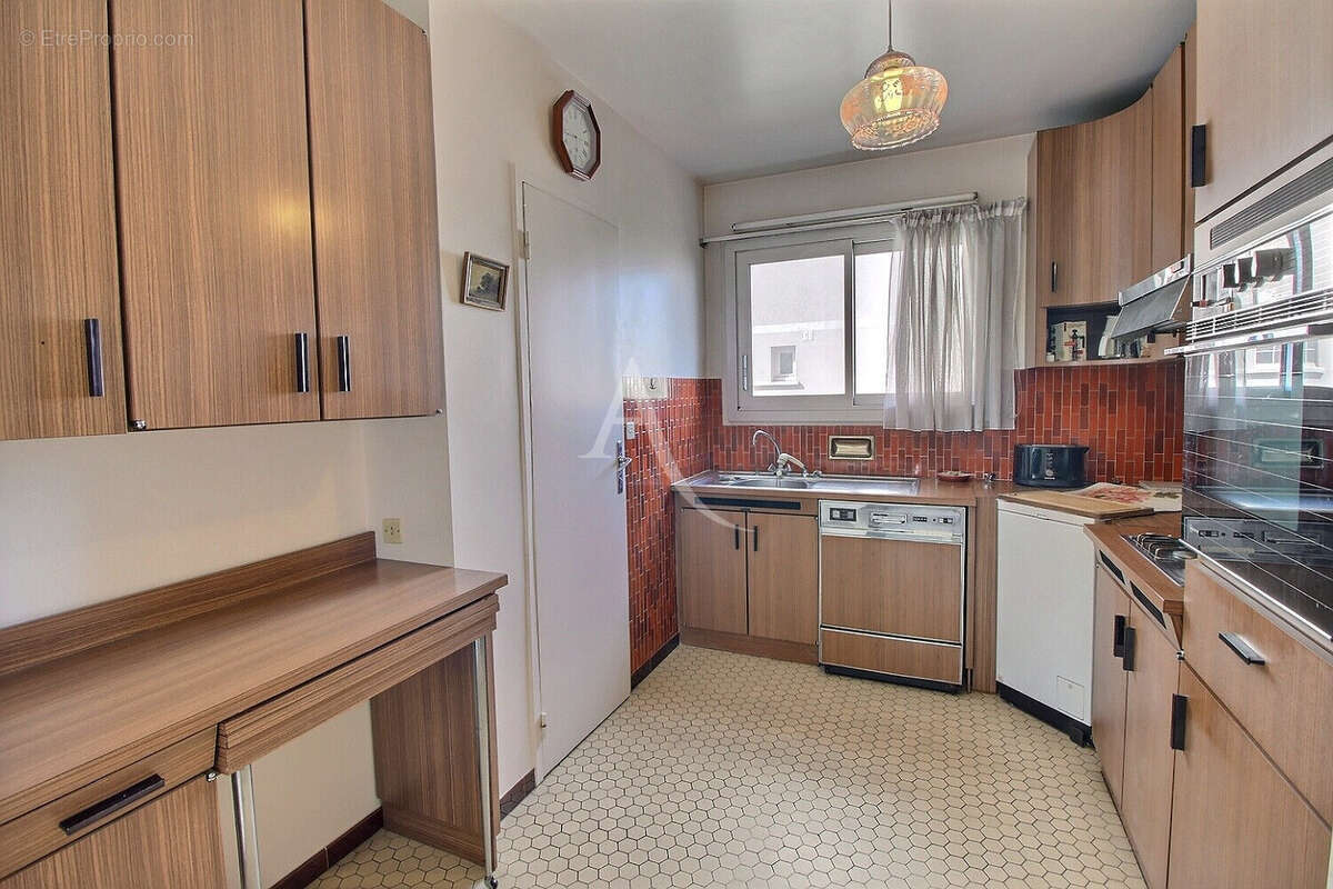 Appartement à THIAIS