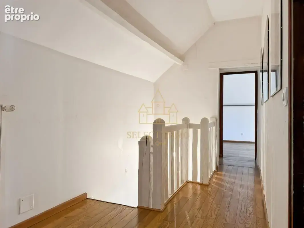 À moins d’1h de Paris – Propriété de charme de 480 m² dont dépendances : un fort potentiel pour un projet de gîte - photo 24