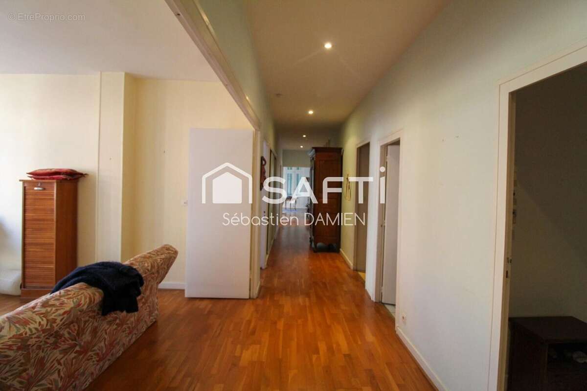 Photo 4 - Appartement à MONTCEAU-LES-MINES