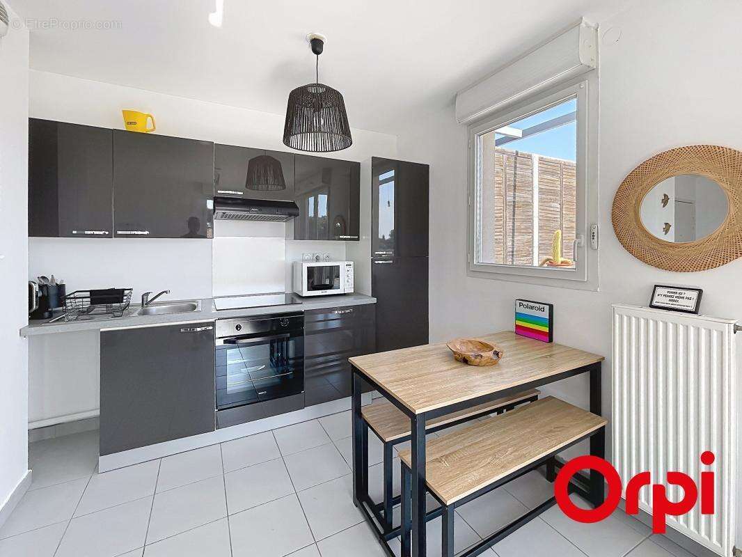 Appartement à MARSEILLE-12E