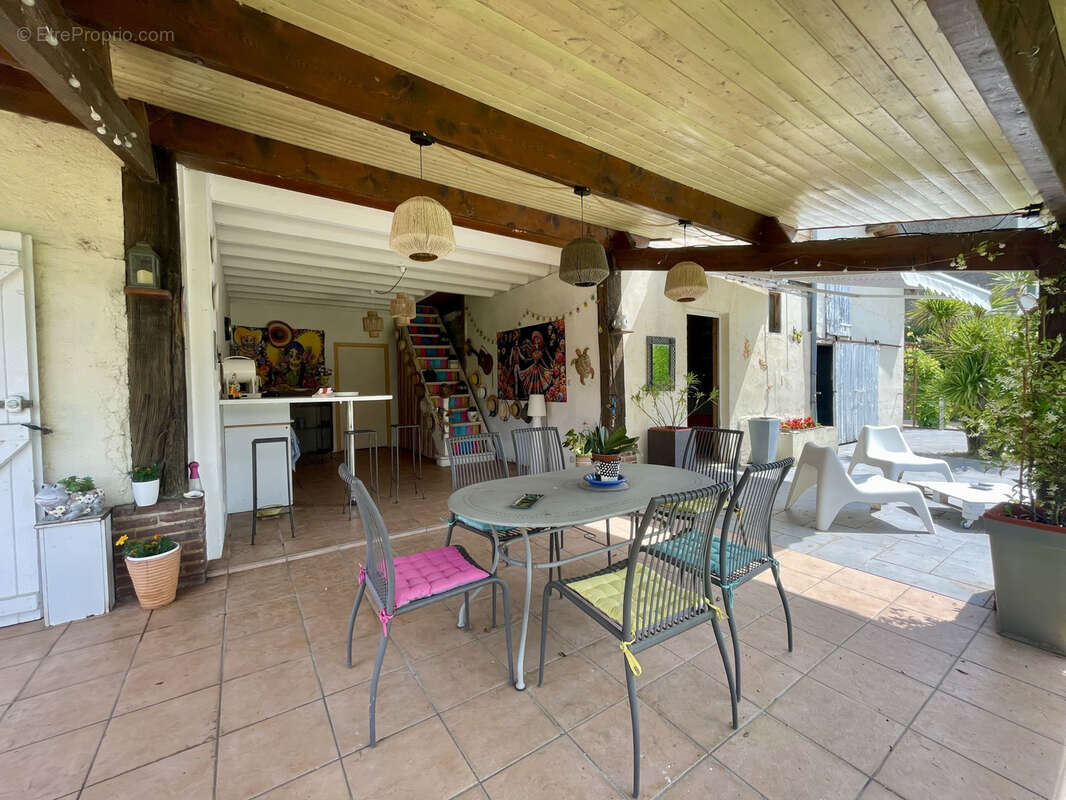 Maison à VIC-EN-BIGORRE