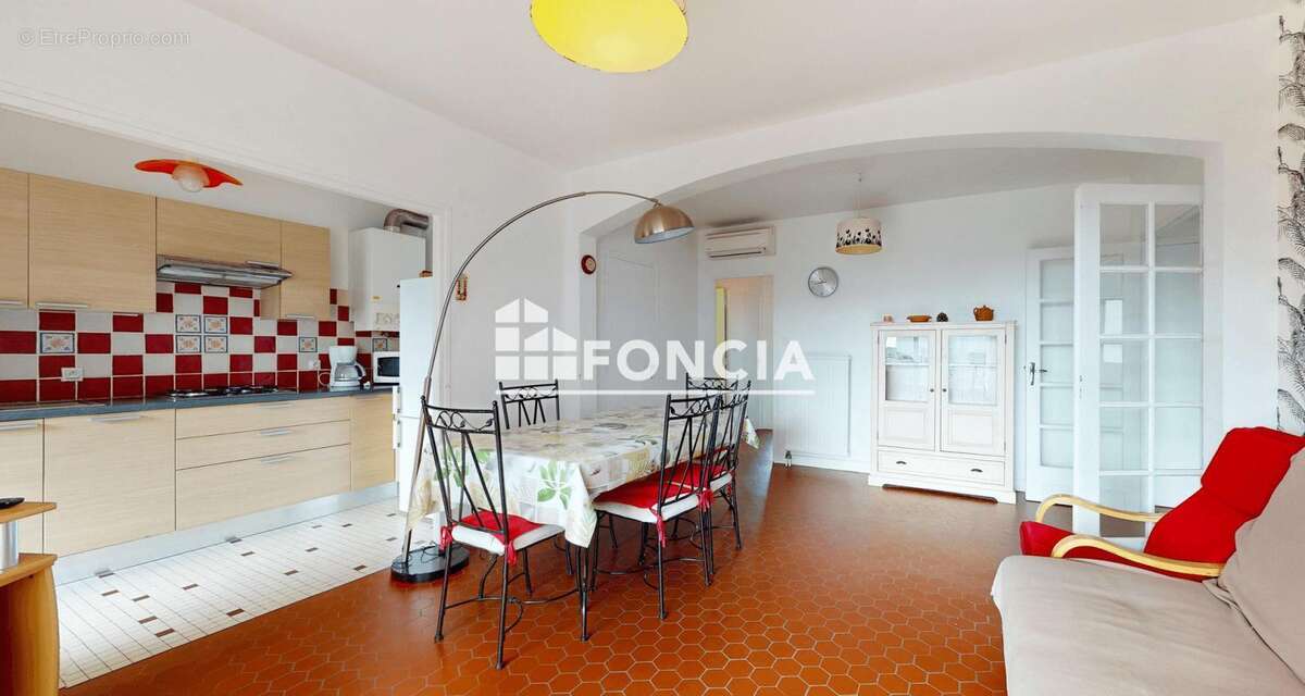 Appartement à SAINT-CYPRIEN