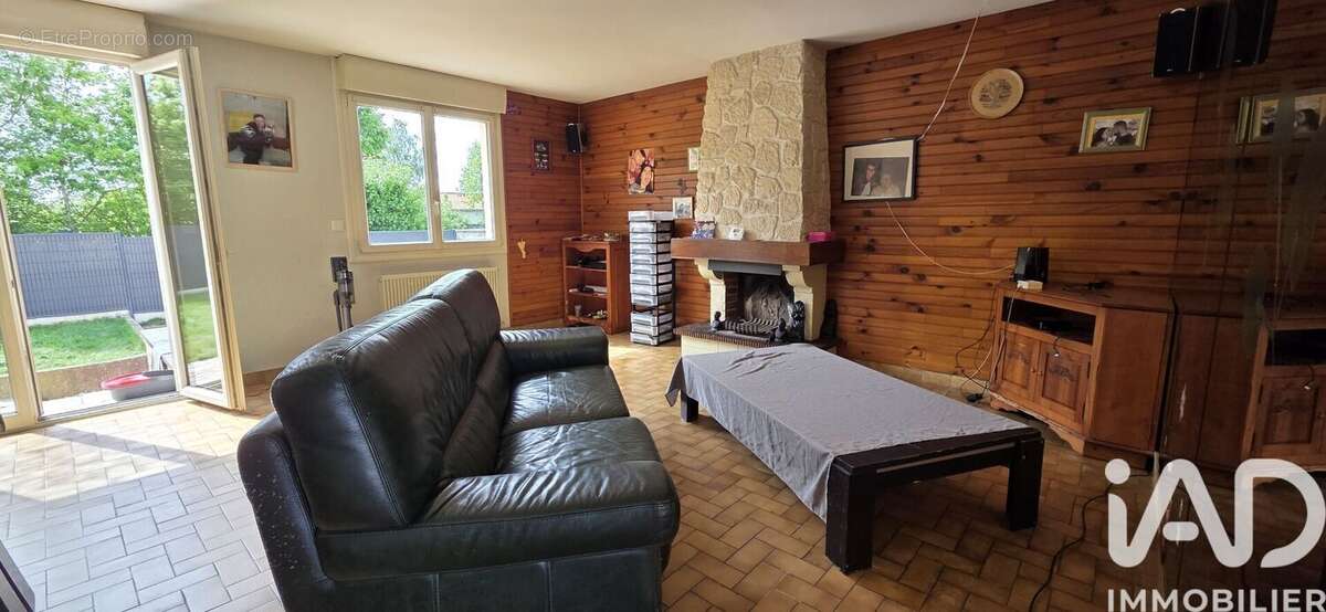 Photo 4 - Maison à NUAILLE