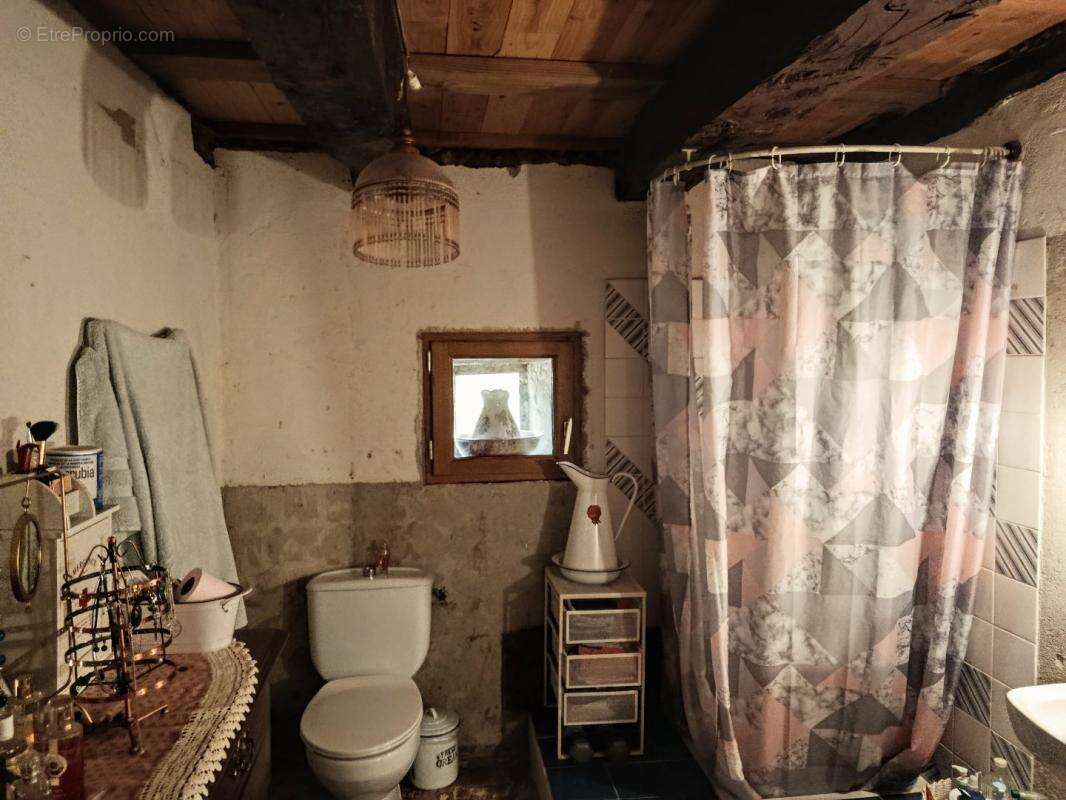 Maison à LACOUR
