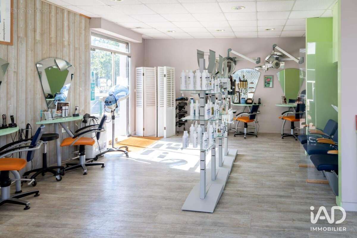 Photo 3 - Commerce à LA CHAPELLE-SUR-ERDRE