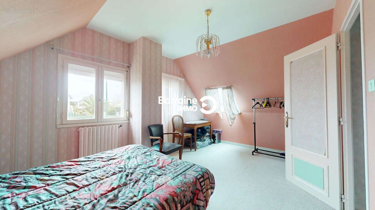 Maison à SAINT-POL-DE-LEON