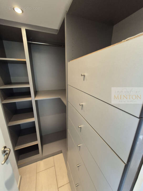Appartement à MENTON