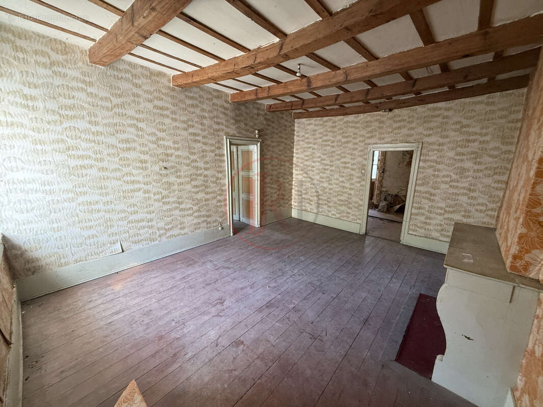 Maison à ORNANS
