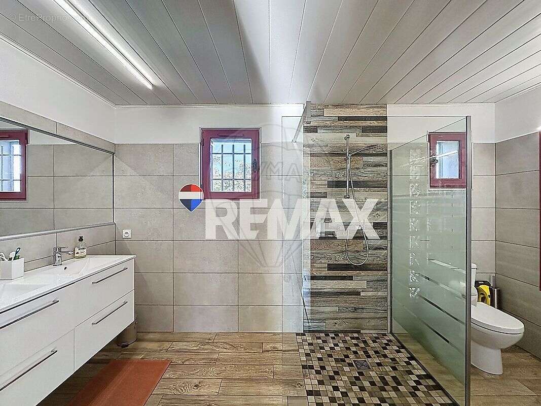 Maison à BOISSET-ET-GAUJAC