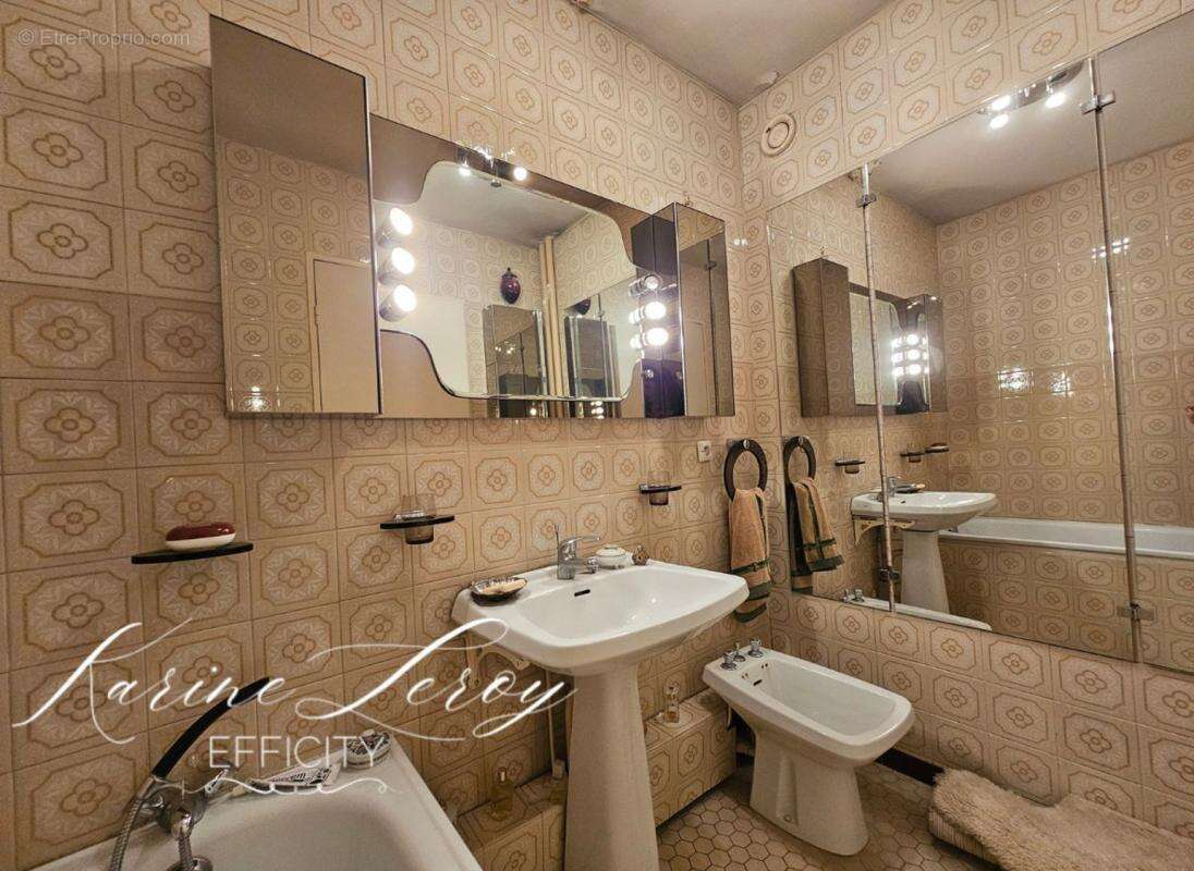 Appartement à SAINT-GRATIEN