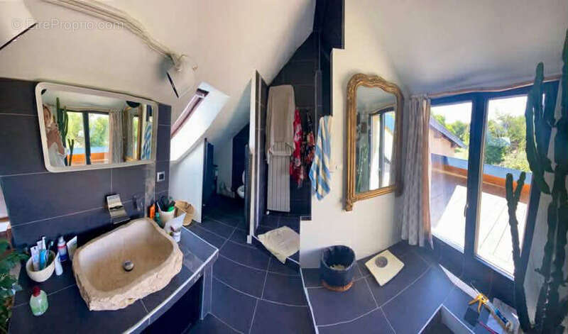 Appartement à VEYNES