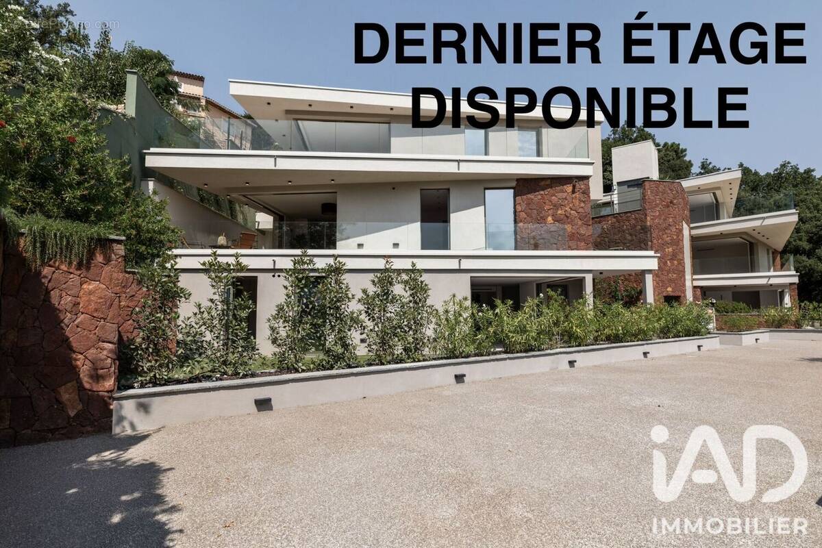 Photo 1 - Appartement à LES ADRETS-DE-L'ESTEREL