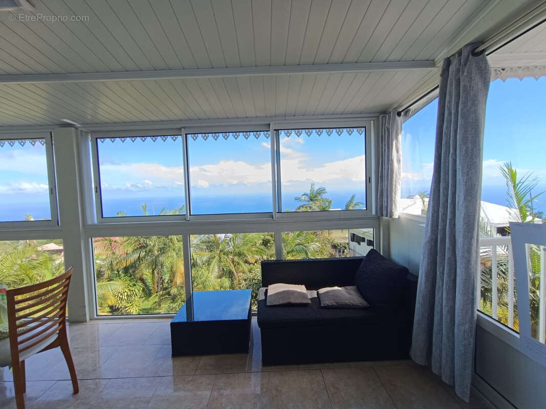 Appartement à PETITE-ILE