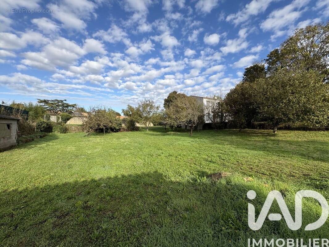 Photo 1 - Terrain à SAINT-AGNANT