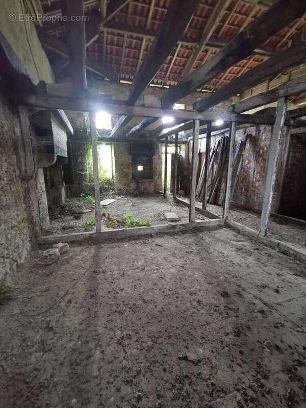 Maison à MEILHAC