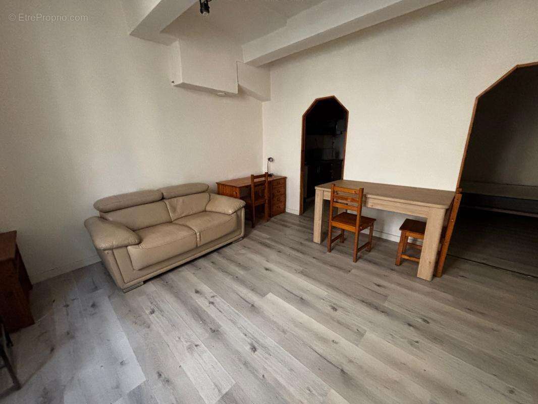Appartement à CARCASSONNE