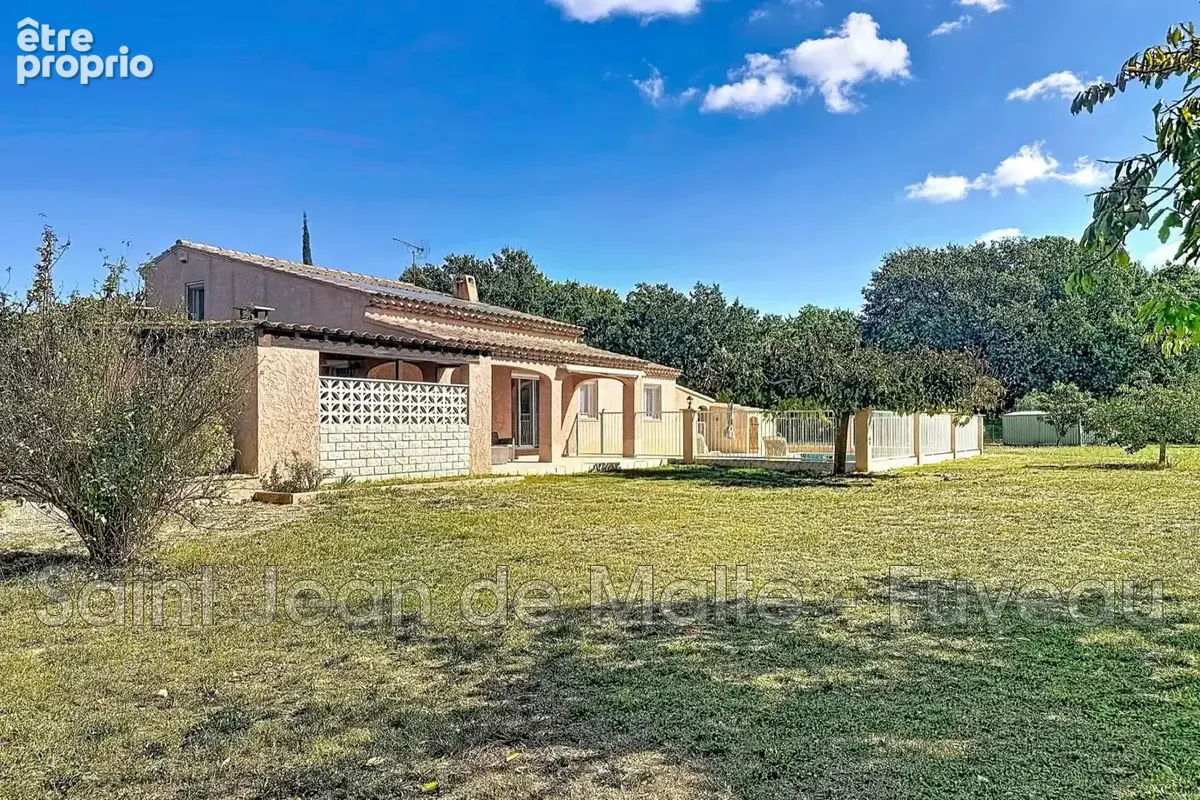 Maison 6 pièces 140 m² à vendre à Trets (13530) - photo 3