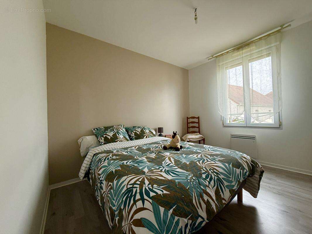 Maison à OUISTREHAM