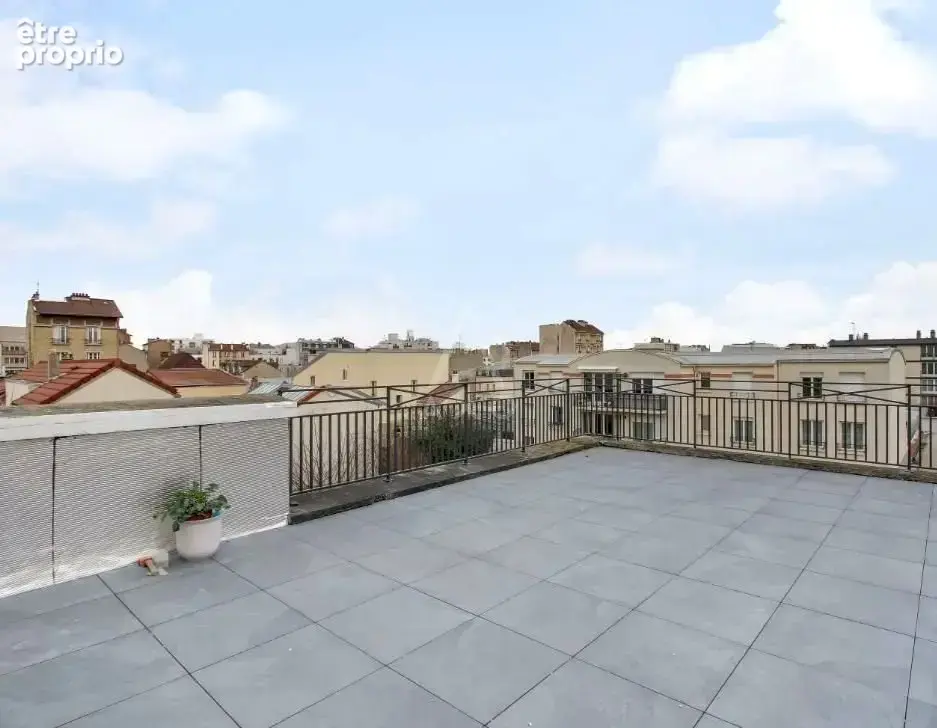 Appartement à PARIS-15E