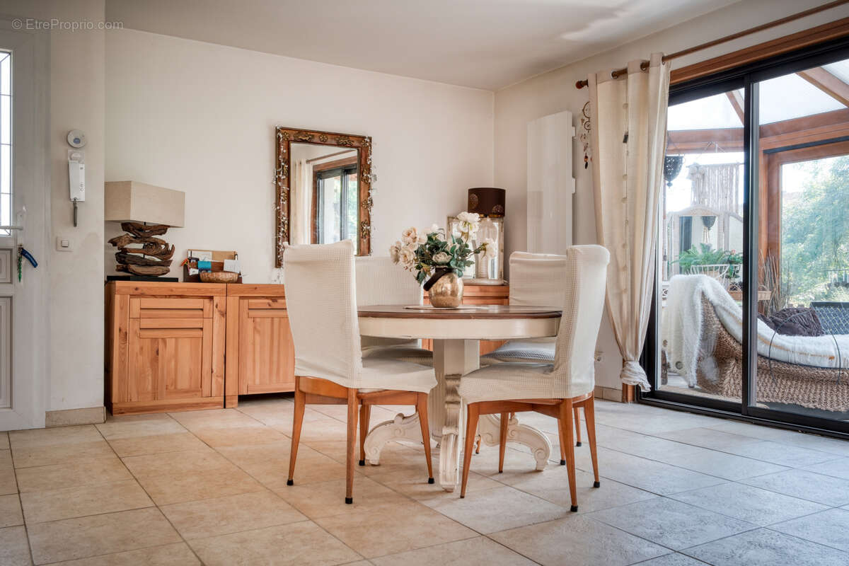 Maison à LIMOURS