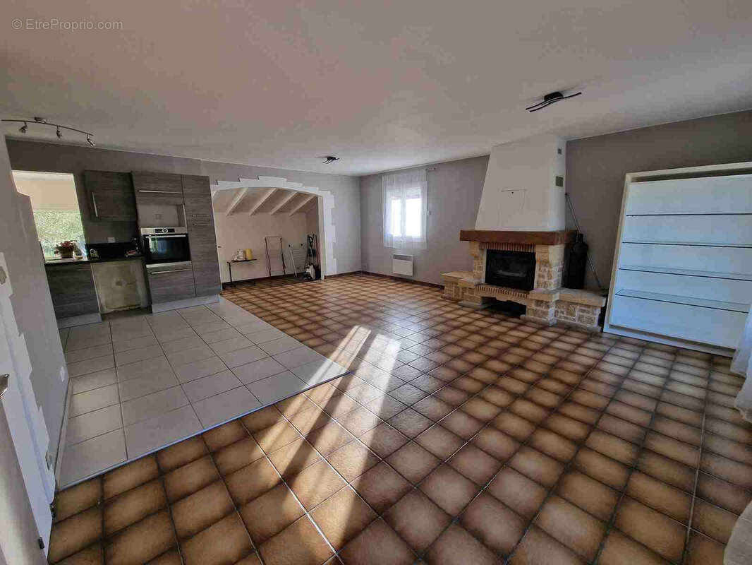Maison de plain-pied avec 2 logements avec garages - photo 7