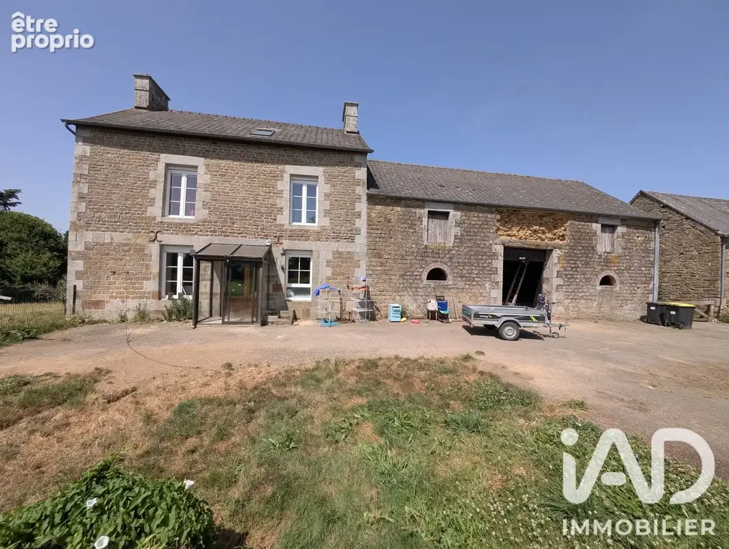 Photo 1 - Maison à LA SELLE-EN-COGLES