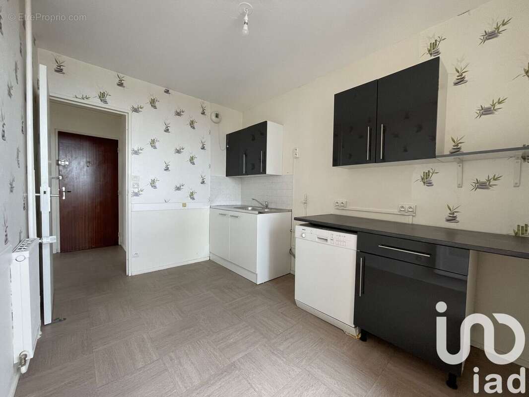 Photo 9 - Appartement à SAINT-PIERRE-DES-CORPS