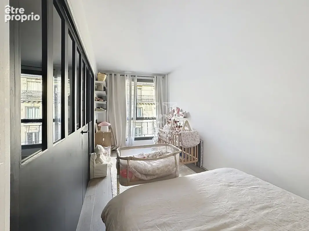 Paris xvi -appartement coup de coeur - trocadéro - élégant 2 pieces de 60 m2 - belle piece de vie de 43 2m2 - - photo 19