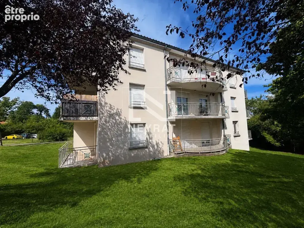 Type 2 - 37.65 m² - 52 000€ - Le Creusot - photo 2