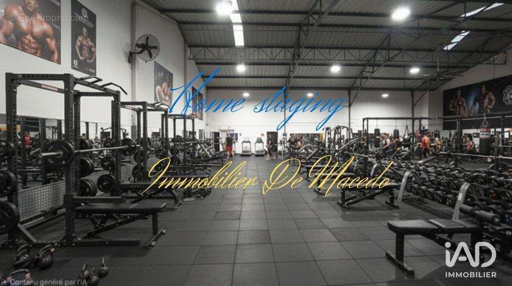 Photo 2 - Commerce à AMILLY