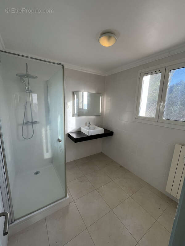 Appartement à SIX-FOURS-LES-PLAGES