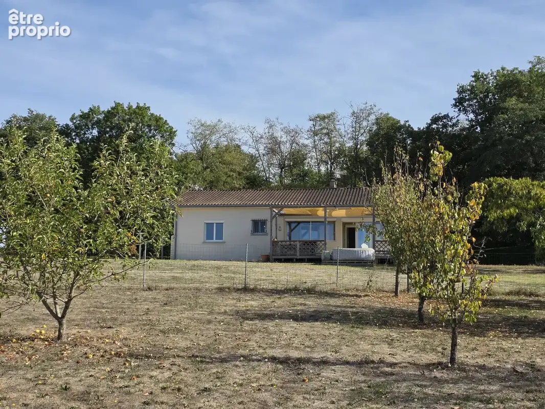 Propriété proche d’Eymet avec grand garage et verger sur plus de 6 000 m² - photo 2