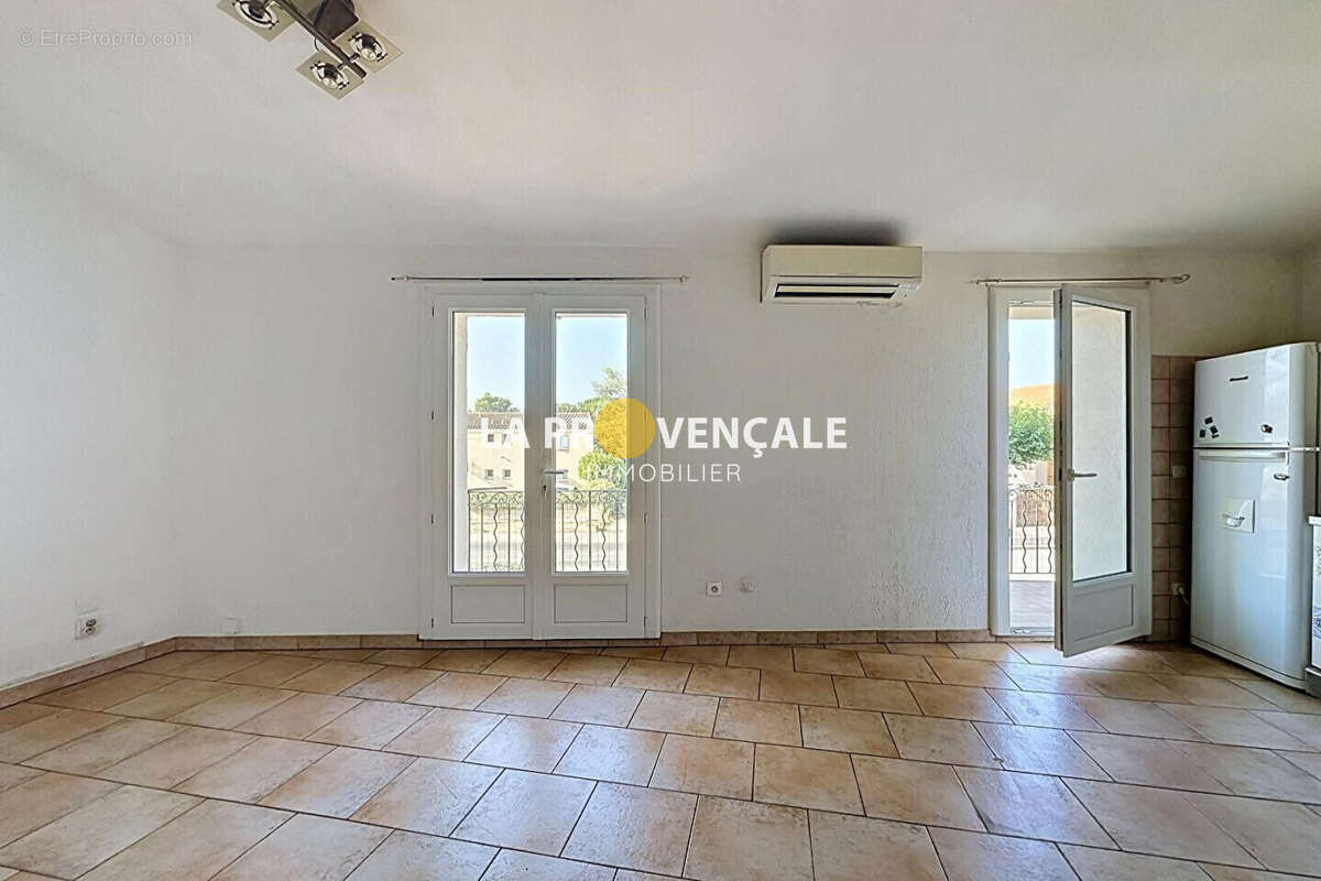 Appartement 48 m² à Trets  - photo 3