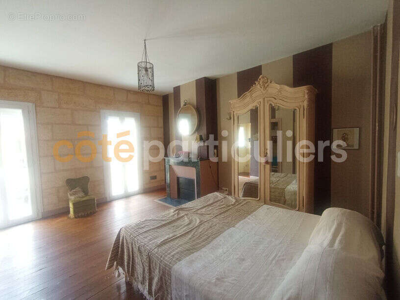 Maison de ville centre Libourne - photo 13