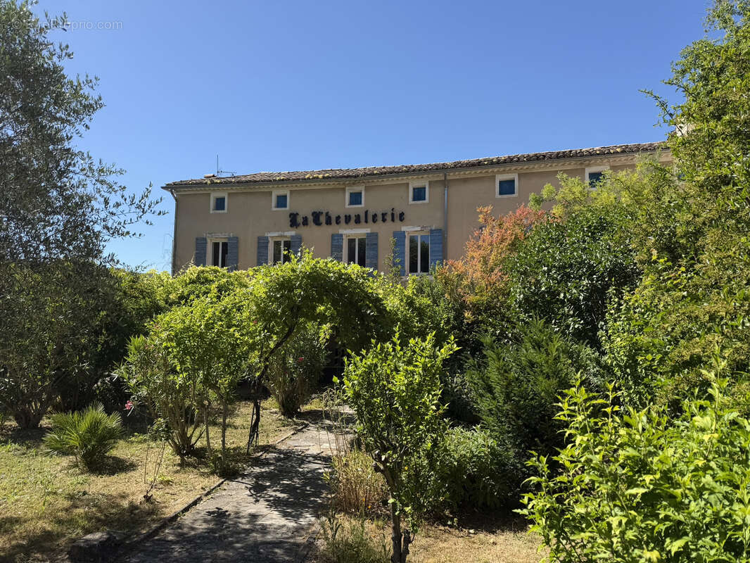 Maison à MALAUCENE