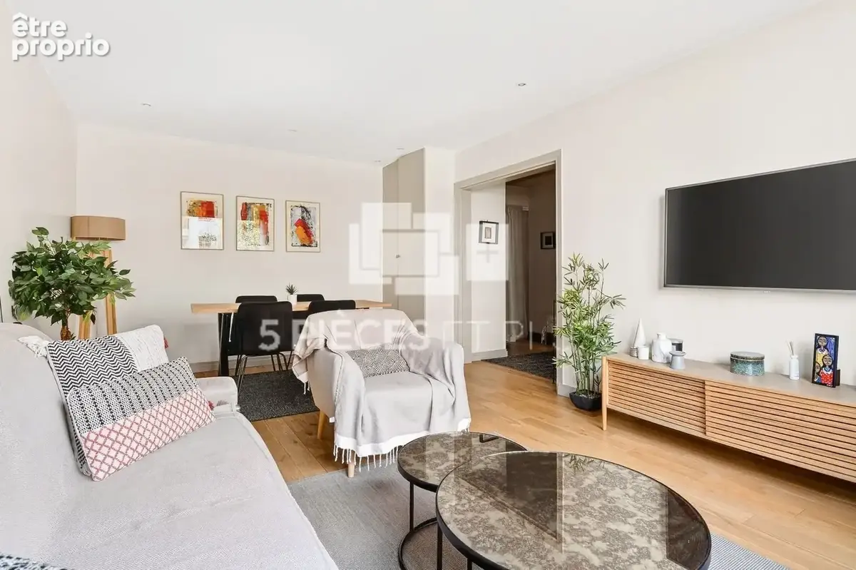 Rare - appartement rénové avec balcon, cave et parking - photo 6