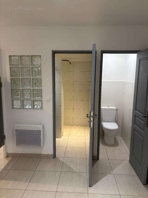 Appartement T1 refait à neuf - photo 9