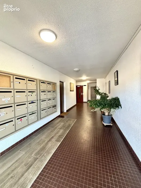 Appartement t2 avec balcon - cenon   résidence ronceval - photo 16