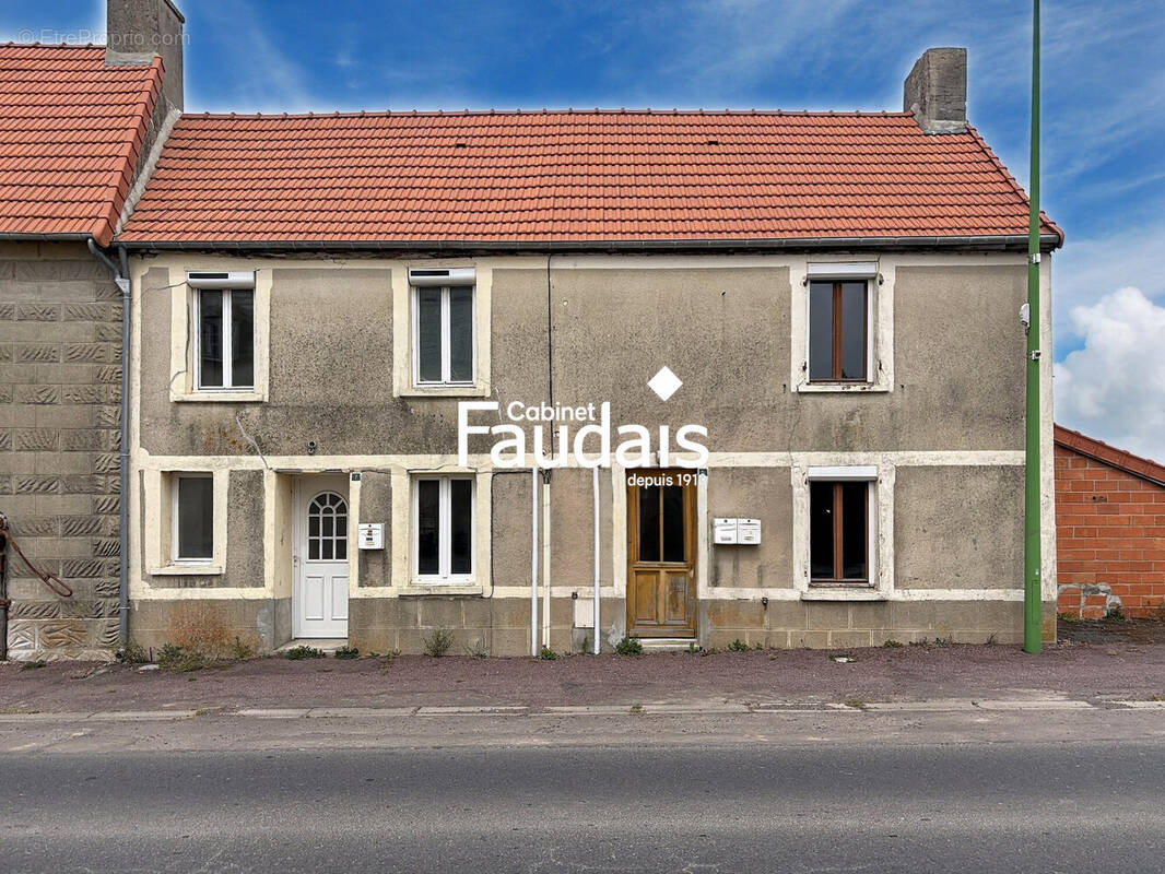 Maison à AIREL