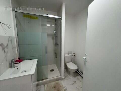 Maison à AVESNES-SUR-HELPE