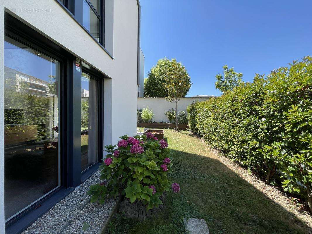 Maison à BRON