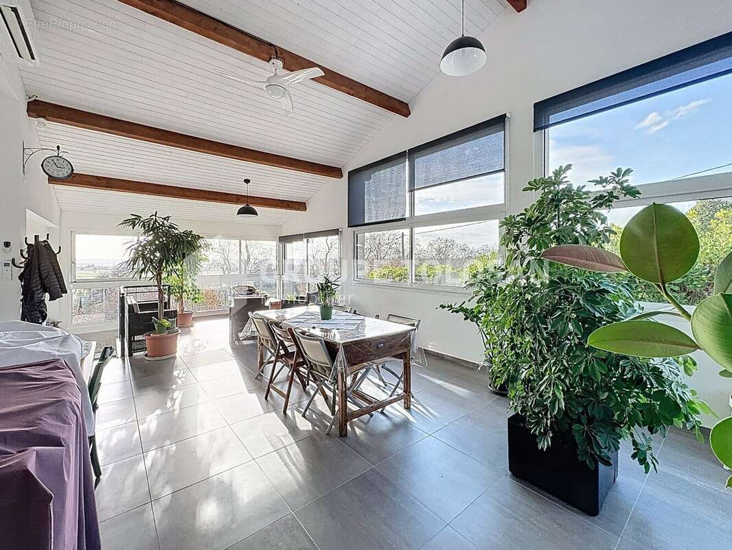 Maison à LAMOTHE-CAPDEVILLE