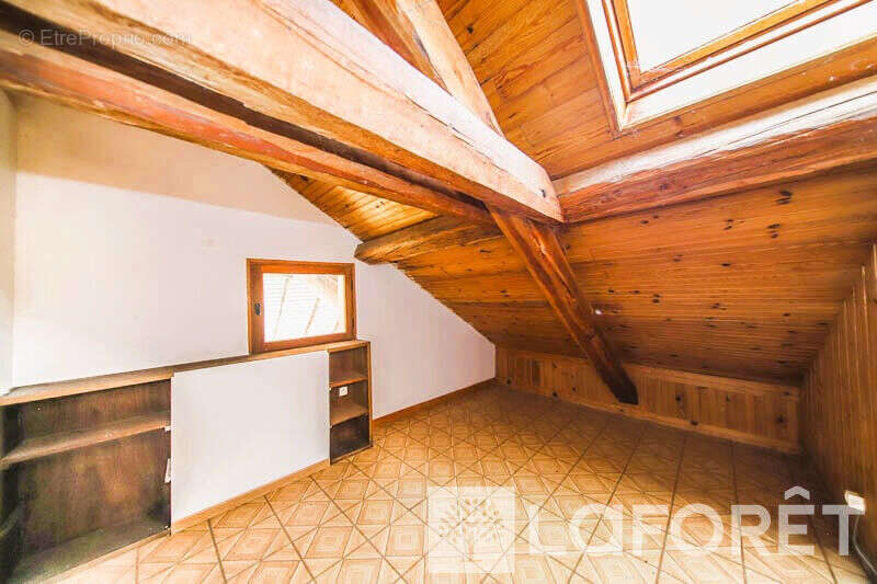 Appartement à RISOUL