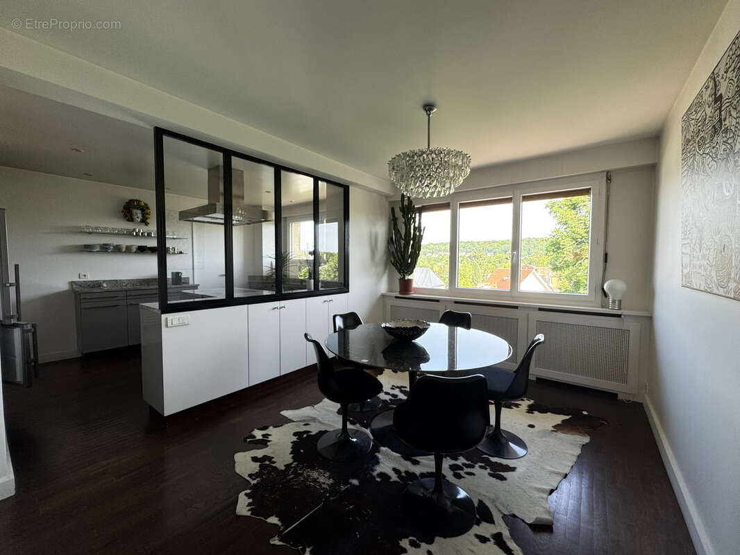 Appartement à SAINT-MAUR-DES-FOSSES