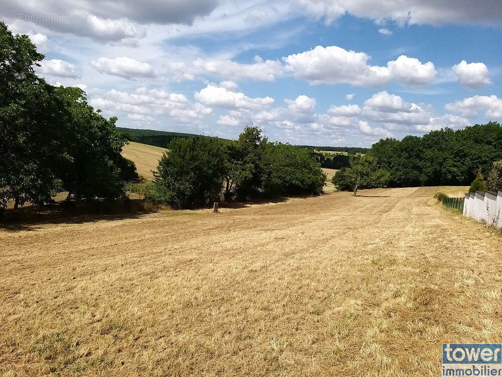 Terrain à bâtir 910 m2 sur Garat à 7 mn de Soyaux - photo 7