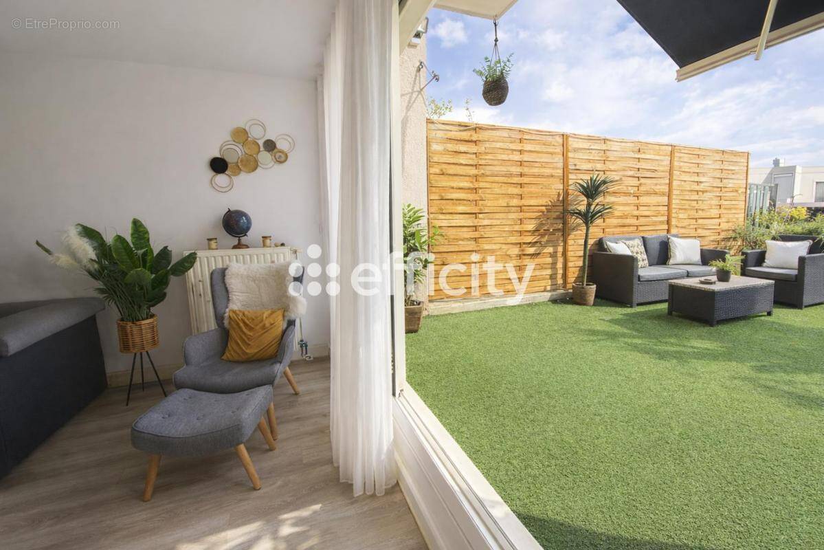 Appartement à TAVERNY