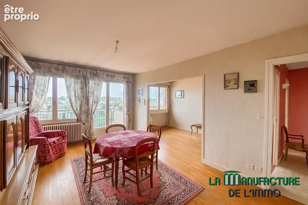 Appartement f3 traversant et lumineux avec balcon / saint-etienne hpl - photo 3