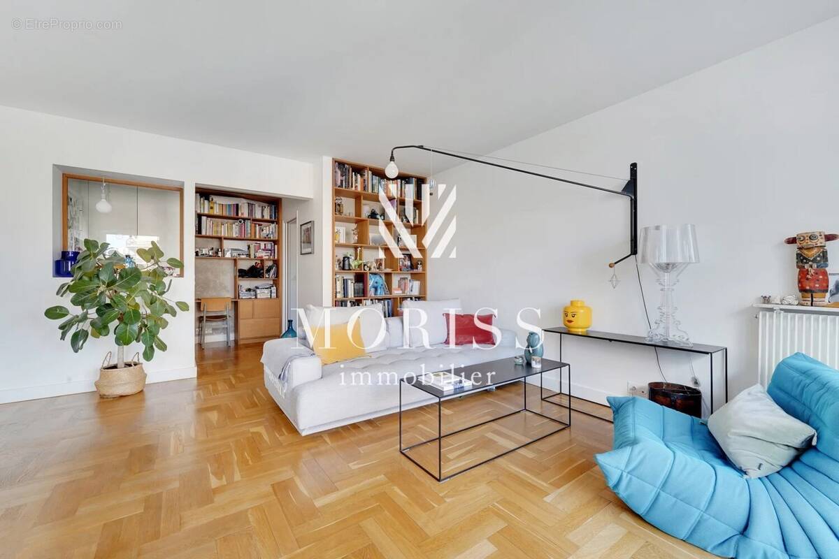 Appartement à PARIS-11E