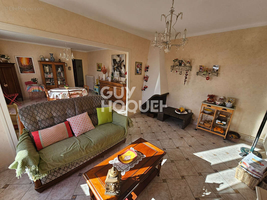 Appartement à FONTENAY-LE-COMTE